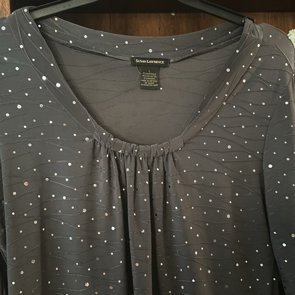 Gray sequined long sleeved blouse - Picture 3 of 6